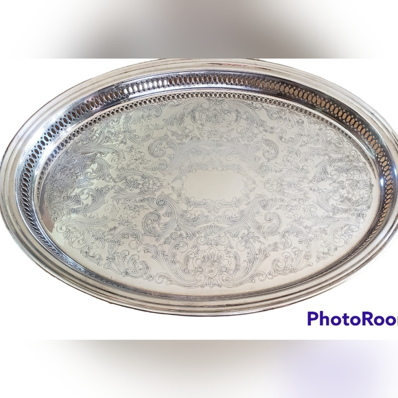 Vintage Kent silversmiths oval serving tray - Picture 1 of 16